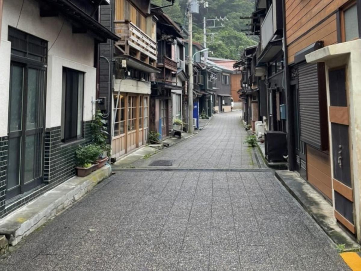 癒楽 伊豆大島旅舍 外观 照片